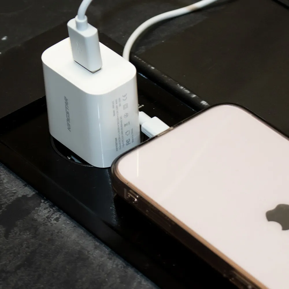 علائم خرابی شارژر گوشی