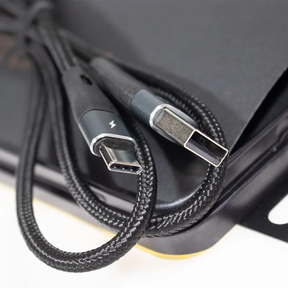 راهنمای اتصال حرفهای لپتاپ به مانیتور